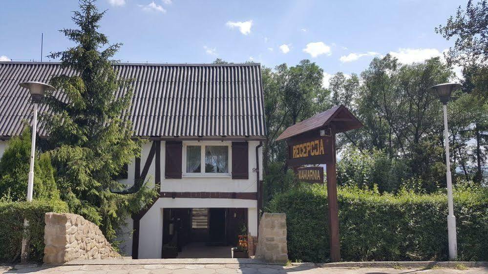 奥德修斯娱乐中心度假酒店 特雷斯纳 外观 照片